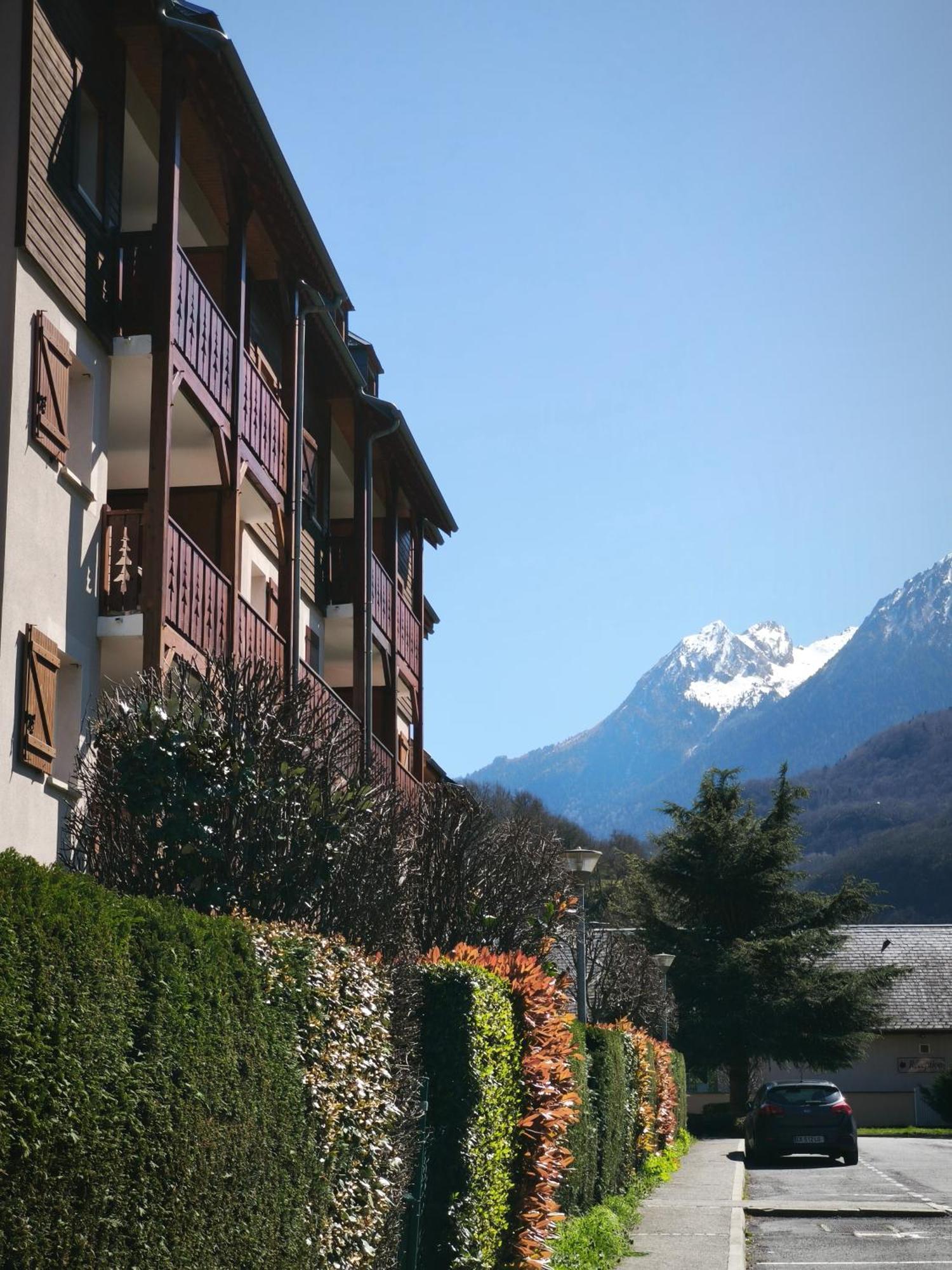 Apartment Duplex Dans Val De Roland Luz-Saint-Sauveur
